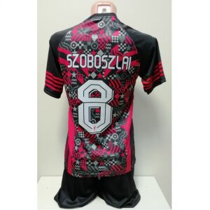 Focimez nadrággal Replika Liverpool Szoboszlai fekete-piros-fehér 140 143636553 - Gyerek focimez