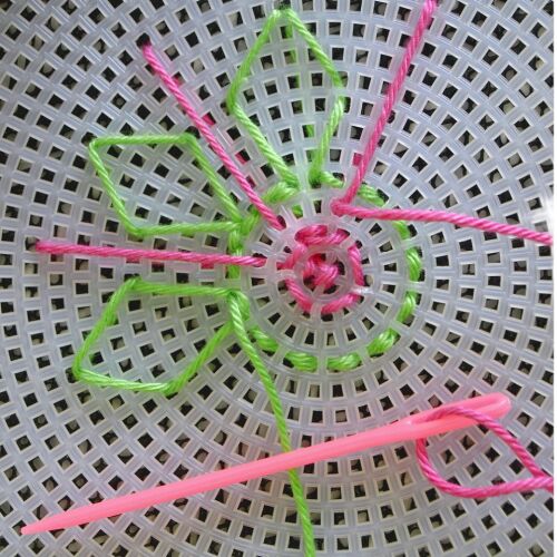 10 színes műanyag Chrysalis tűkészlet, méretei 2,4 x 75 mm 136050966