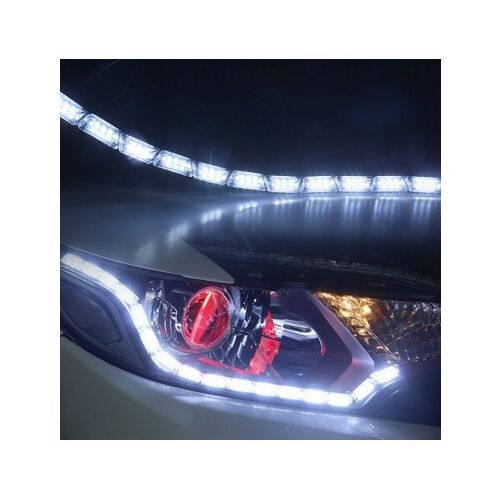 Lumină de mers diurnă flexibilă cu 16 module LED - Lumini LED luminoase, adaptabile pentru mașini. Instalare ușoară.
