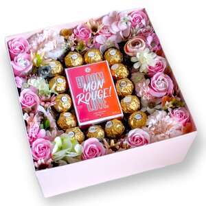 BoxEnjoy ajándékdoboz szappanrózsákkal, Ferrero Rocher csokoládékkal és Mon Rouge Bloom in Love parfümmel - Ajándék ötlet Valentin-napra