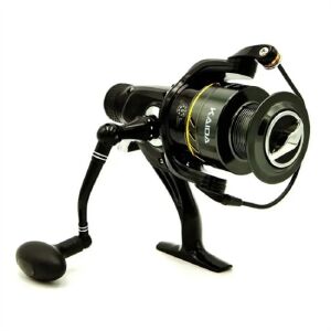 Egykaros, nyeletőfékes, peremfutó orsó