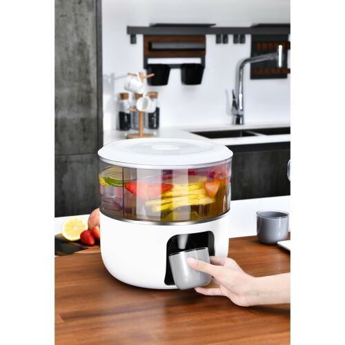 KeepHome 3L Dispenser de apă alb cu 3 compartimente rotative, o mână turnând apă din dispenser