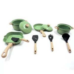 Manyuk Toys zöld fém konyhai edénykészlet gyerekeknek - Manyuk Toys