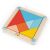 Közelkép a Janod Tangram puzzle-ről, összeszerelve fa keretben.