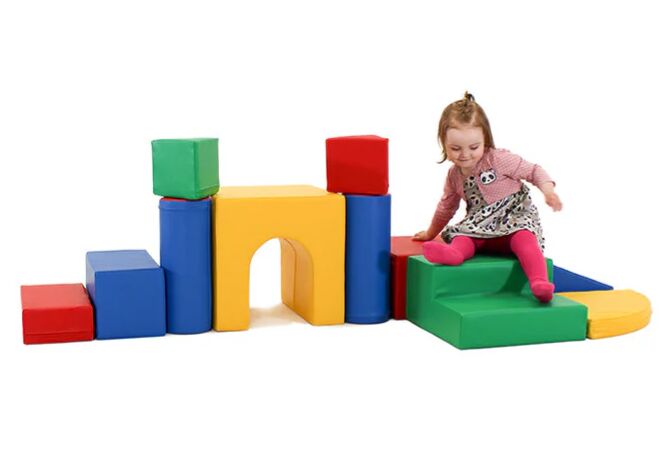 IGLU SOFT PLAY oktató habszivacs Játszótér - Kastély - szivárvány