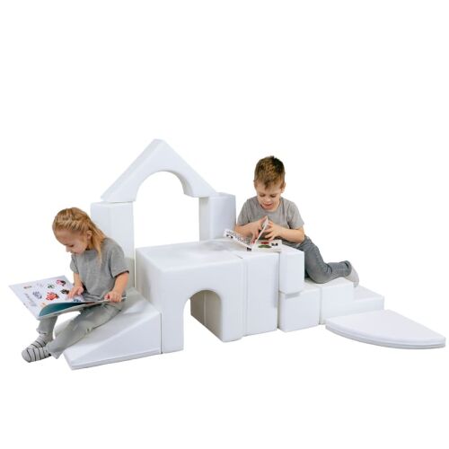 IGLU SOFT PLAY weißes Schaumstoff-Spielset für Kinder, spielende Kinder