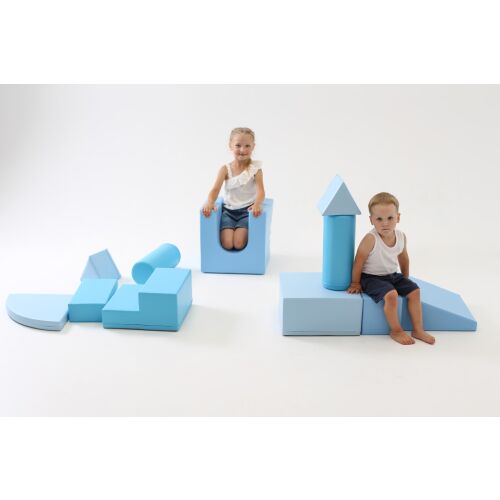 Мека играчка IGLU Замък от пяна с играещи деца