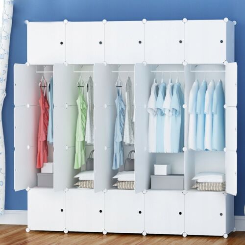 Modularer Kleiderschrank XXL, weiß, mit Kleidung im Inneren