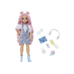 Bábika Barbie Dream Besties Daisy s príslušenstvom na bielom pozadí - Mattel