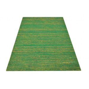 Pełny widok zielonego dywanu Bakero Kelim Sari z jedwabiu na białym tle - Projektowanie wnętrz