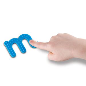 Learning Resources Litery dotykowe - Litera M, niebieska litera dotykowa do nauki alfabetu, śledzenie liter dla dzieci - Interaktywna gra dla dzieci, LEGO DUPLO, Indiański namiot, Gra rozwojowa dla małych dzieci, Interaktywny pluszak i Plusz