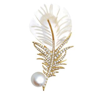 Arany bross cirkóniával, gyöngy tollal, csat tollal