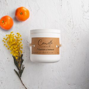 Lumanare parfumata handmade din ceara naturala de soia 100%, aroma de Mandarine si Mimoza, Recipient ceramic alb, 150 g 118916812 - Odorizante de camera