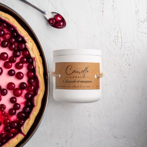 Lumanare parfumata handmade din ceara naturala de soia 100%, aroma de Cheesecake de merisoare, Recipient ceramic alb, 150 g 118916843 - Odorizante de camera