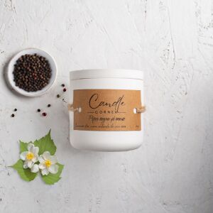 Lumanare parfumata handmade din ceara naturala de soia 100%, aroma Piper negru si mosc, Recipient ceramic, 150 g 118916915 - Odorizante de camera