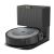 Kosi pogled na iRobot Roomba Combo i5+ robotski usisavač na Clean Base stanici za samopražnjenje.
