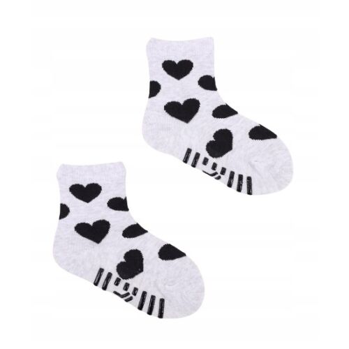 Yoclub ABS csúszásgátlós zokni 20/22 - szürke/fekete szívek 119845597