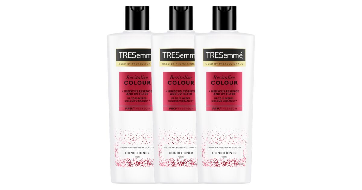 TRESemmé Color Revitalize Conditioner for color-treated hair 3x400ml 119929192