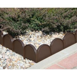 Garden Line barna szegély elválasztja a virágágyást a kavicsos úttól - Ágyásszegély