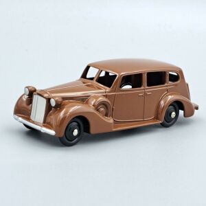Dinky Toys Packard Eight Sedan 1:43 méretarányú modell autó - Kreatív & Építő játék