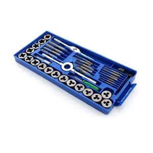 Kraft&Dele KD10289 комплект метчици и плашки 40 части, изглед под ъгъл на професионални инструменти за резби в син куфар - Набор от инструменти