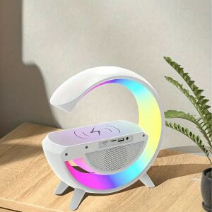 Fehér többfunkciós okos lámpa vezeték nélküli töltővel, Bluetooth hangszóróval és RGB LED éjszakai fénnyel, asztalon - Malatec