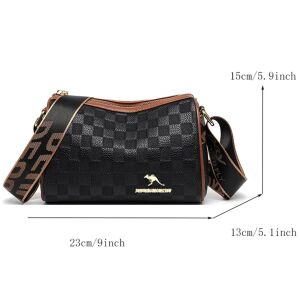 Elegáns fekete bőr női válltáska Postabag