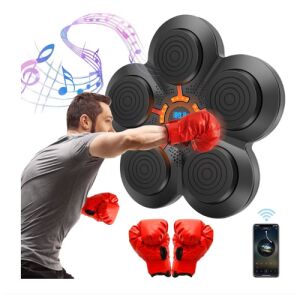 O persoană care folosește Smart Wall Boxing Target, cu mănuși de box și un smartphone conectat la țintă. - Sport și agrement