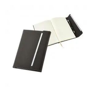 A5-ös PU borítású, mágneses záródású, kemény fedeles jegyzetfüzet, tolltartóval