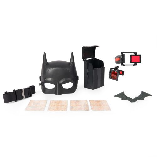 Batman detektív készlet, tartalmaz maszkot, haszonövet, nyomozói táskát, nyomravezető kártyákat és még sok mást - Szerepjáték