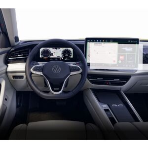 Folie de protecție pentru ecranul de navigație Duragon Volkswagen Passat 2023+ instalată pe bord - Accesorii electronice auto