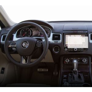 Folia ochronna na ekran nawigacji Duragon Volkswagen Touareg 2014-2019 zainstalowana w samochodzie - Radio samochodowe