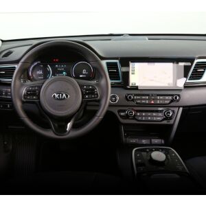 Folia ochronna na ekran nawigacji Duragon zainstalowana na desce rozdzielczej Kia e-Niro 2018+ - Pojazd i części