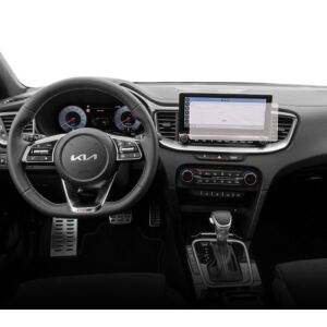 Folie de protecție pentru ecranul de navigație Duragon instalată pe bordul Kia XCeed 2022+ - Accesorii electronice auto