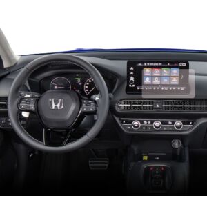 Duragon navigációs képernyővédő fólia felszerelve egy Honda ZR-V 2023+ műszerfalra - Fejegység kiegészítő