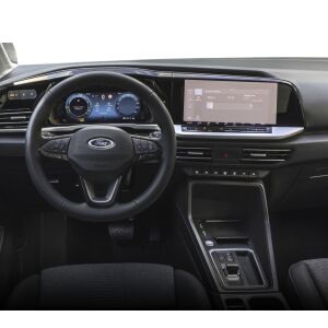 Tabloul de bord Ford Tourneo Connect 2024+ cu folie de protecție Duragon aplicată pe ecranul de navigație. - Accesorii electronice auto