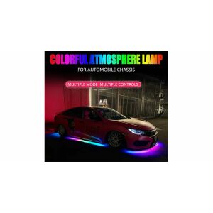 Banda LED RGBIC dinamică AutoREY® instalată sub o mașină, prezentând o lampă de atmosferă colorată - Lumini auto
