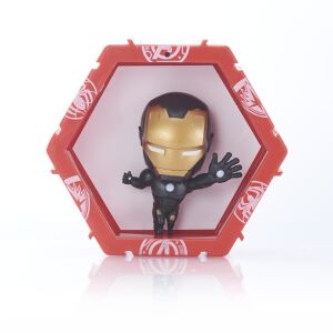Iron Man egy piros hatszögletű POD-ban, beépített világító funkcióval, a WOW! PODS! Marvel gyűjtemény része - Wow! Stuff