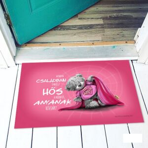 Vicces lábtörlő hős anyukának, rózsaszín lábtörlő maci illusztrációval - Vicces ajándék