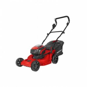 Matrix X-ONE akkumulátoros fűnyíró, ferde nézet fehér háttérrel - Matrix