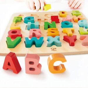 Hape Chunky Alphabet Puzzle, Holz-Alphabet-Puzzle für Kinder, lerne Buchstaben von A bis Z, farbenfrohe Puzzle-Teile, Lernspielzeug - Hape Puzzle