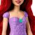 Nahaufnahme von Gesicht und lila Oberteil der Disney Prinzessin Ariel Puppe