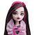 Monster High Papusa Draculaura baba arc közeli képe, rózsaszín fejpánt, vámpír smink