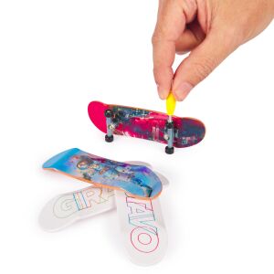 Tech Deck ujjdeszka szett, 4 darabos, 9,6 cm, Gustavo grafikával - Gyerek gördeszka