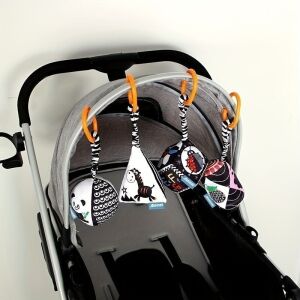 Babakocsi Játékok - Fekete-Fehér - 4 db