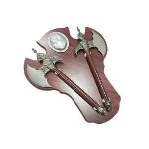 Set aus zwei Dekoäxten auf Holzständer, Wandpaneel, 55 cm 126380578 - Ziergegenstände