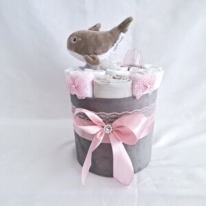 Delfin pelenkatorta , 4-8kg pelenkatorony, babaváró csomag, babalátogató