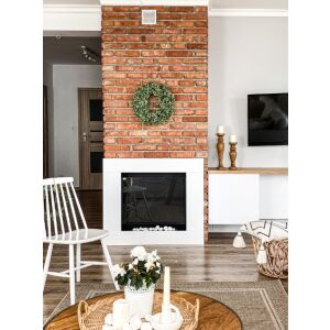 Voľne stojaci bioetanolový krb Bysil Asne v obývacej izbe - Krb a kachle