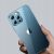Joyroom iPhone 13 Pro Tok Kék Kézben
