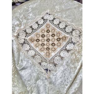 Efsane Bársony Arany Asztalterítő - 160 x 220 cm